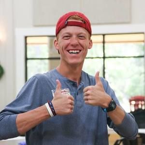 Meet your Posher, Sam